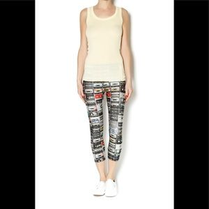 ✨NWOT Zara Terez Cassette Tape Legging✨